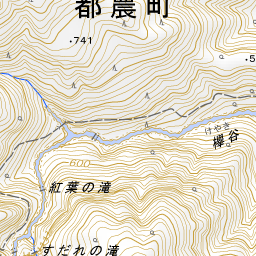 尾鈴山瀑布群・矢研の滝 | ニッポン旅マガジン